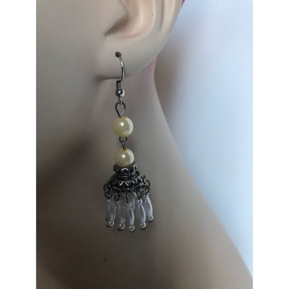 Vintage Double Pearl Pierced Wire Chandelier Dangle Earrings 11 Elongated - Picture 5 of 10